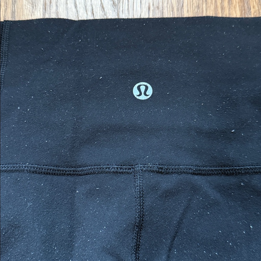 Lululemon pants - Picture 4 of 9
